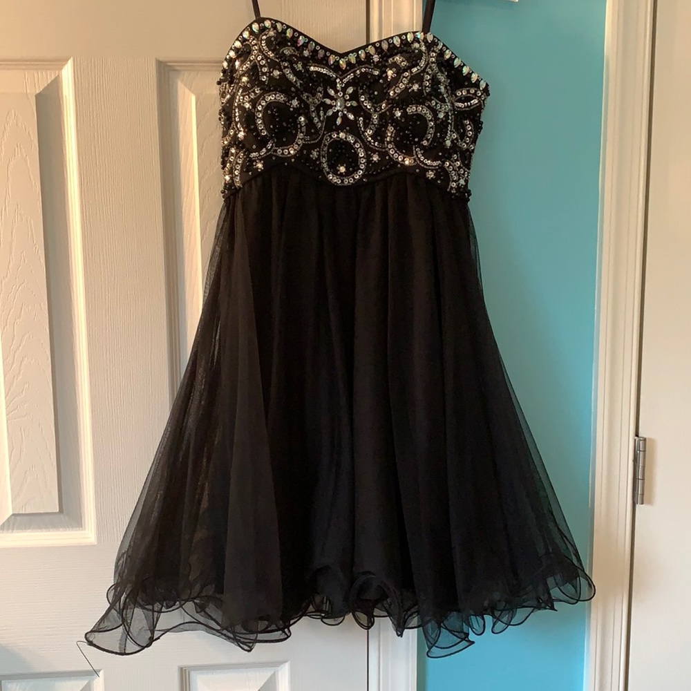 Blondie Nites homecoming dress